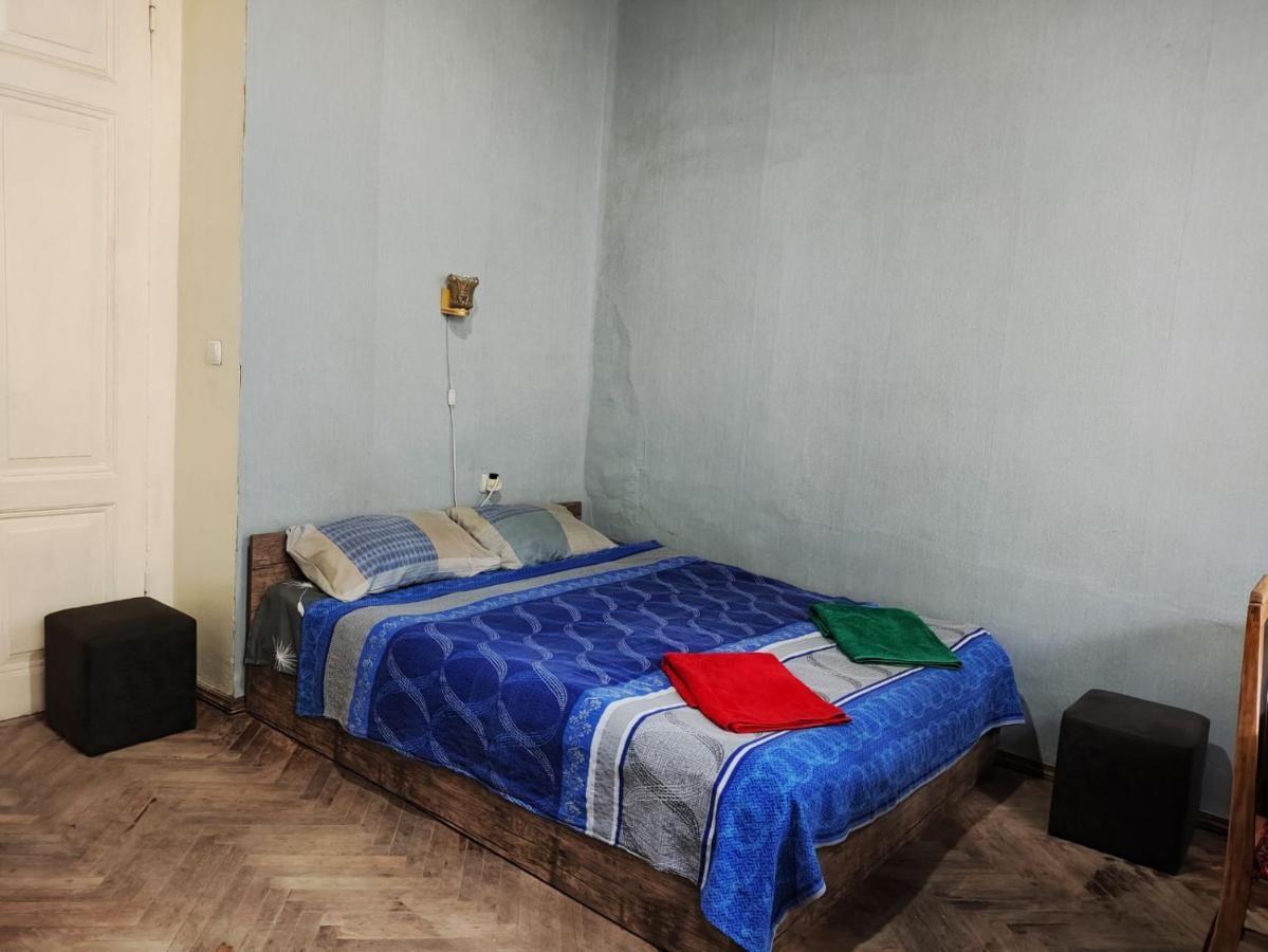 Eka'S Apartment On Marjanishvili ティビリシ エクステリア 写真